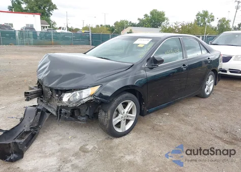 2013 Toyota Camry Se z USA, uszkodzony, nr VIN 4T1BF1FK5DU705277